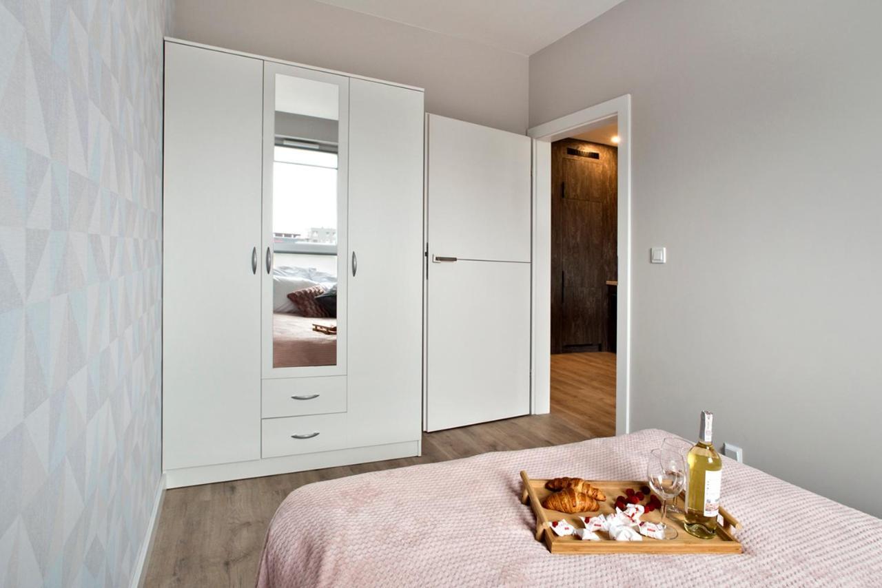 Komputerowa Serviced Apartments By P&O Warsawa Bagian luar foto